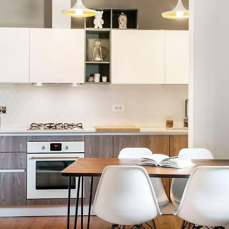 Guesthost - Cozy Gem In Santa Croce Florens