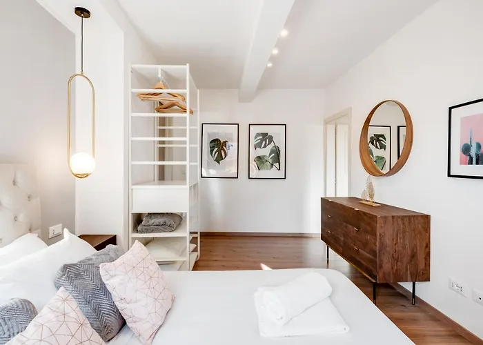 Guesthost - Cozy Gem In Santa Croce Apartment Florenz