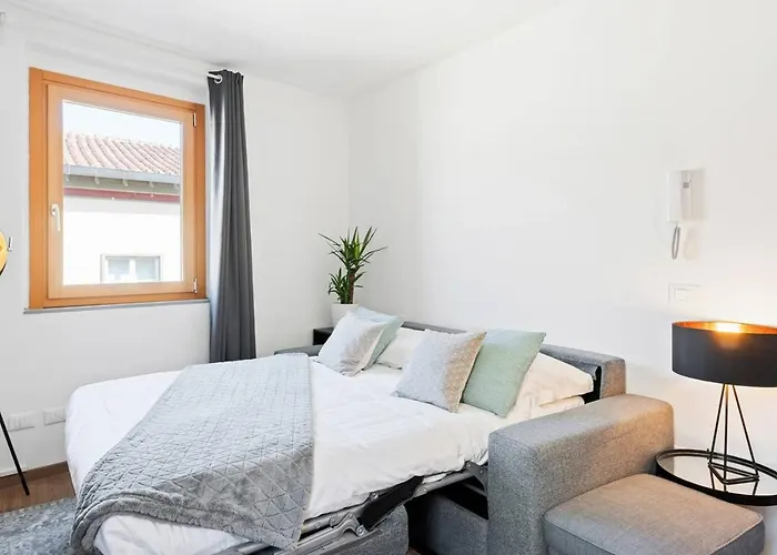 Guesthost - Cozy Gem In Santa Croce Apartment Florenz